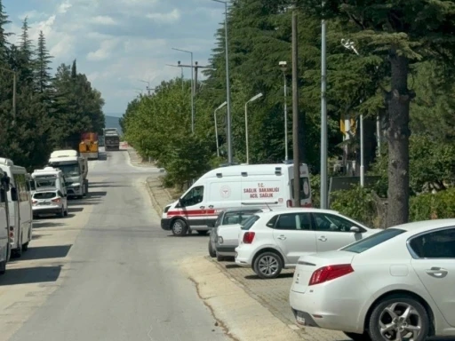 Bilecik&rsquo;te granit fabrikasında patlama, 1 iş&ccedil;i yaralandı
