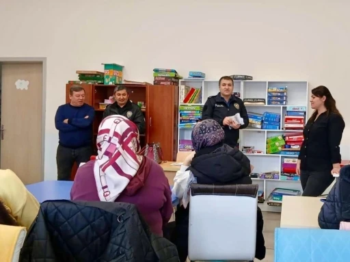 Bilecik&rsquo;te iletişim yoluyla dolandırıcılığa karşı uyarı
