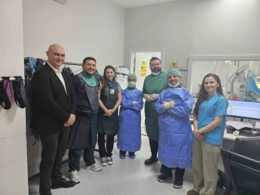 Bilecik&rsquo;te ilk defa yeni nesil kalp pili uygulaması yapıldı
