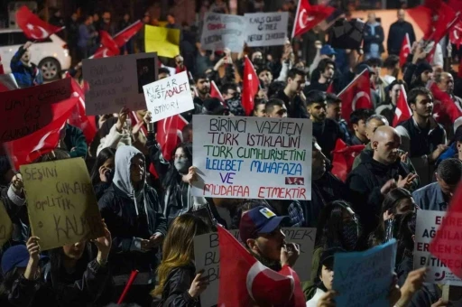 Bilecik’te İmamoğlu’na destek yürüyüşü sonrası 1 kişi gözaltına alındı
