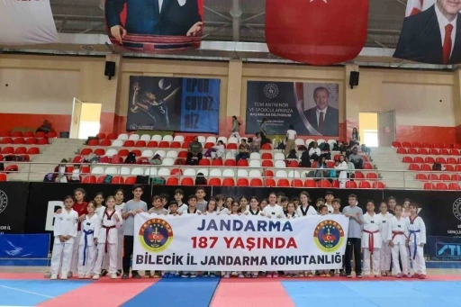 Bilecik&rsquo;te jandarmanın 187. yılına &ouml;zel pankart
