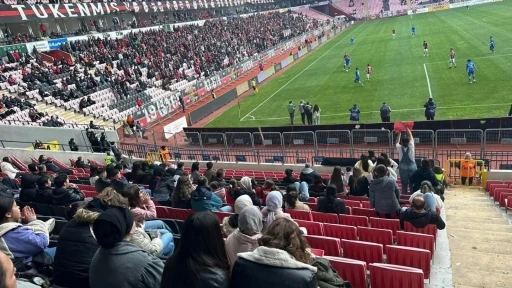 Bilecik&rsquo;te koruma altındaki &ccedil;ocuklar ma&ccedil; heyecanı yaşadı
