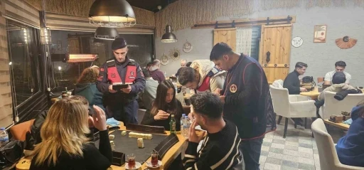 Bilecik&rsquo;te kumar ve yasa dışı bahis uygulamasında 6 kişi yakalandı
