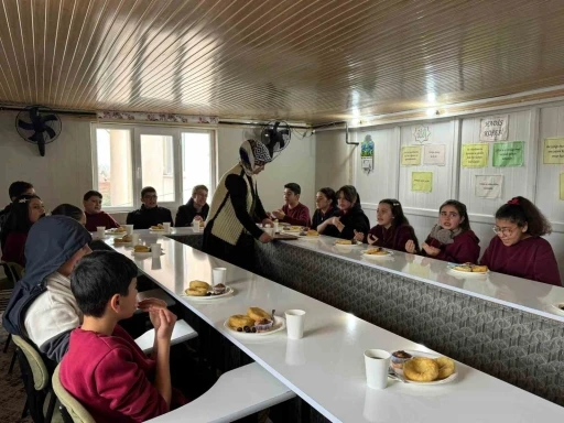 Bilecik&rsquo;te &ouml;ğrencilere değerler eğitimi
