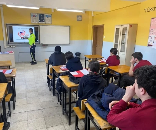 Bilecik&rsquo;te &ouml;ğrencilere trafik bilinci eğitimi

