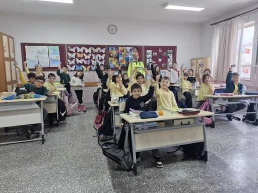 Bilecik&rsquo;te &ouml;ğrencilere trafik g&uuml;venliği eğitimi verildi
