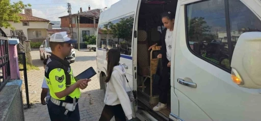 Bilecik&rsquo;te okul servis ara&ccedil;ları denetlendi
