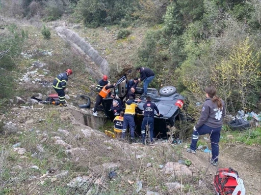 Bilecik&rsquo;te otomobil takla attı: 2 yaralı
