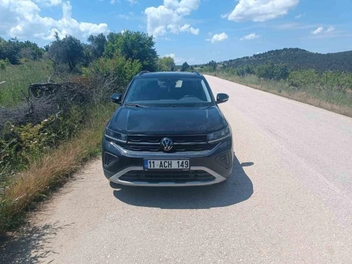 Bilecik&rsquo;te otomobilin &ccedil;arptığı &ccedil;ocuk ağır yaralandı

