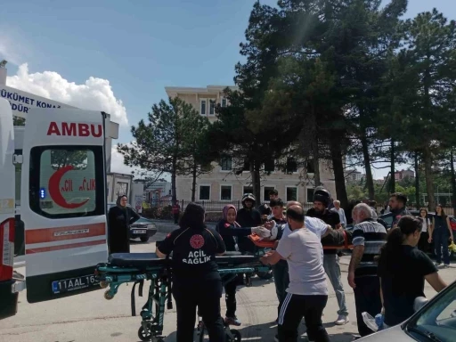 Bilecik&rsquo;te otomobilin &ccedil;arptığı yaya yaralandı
