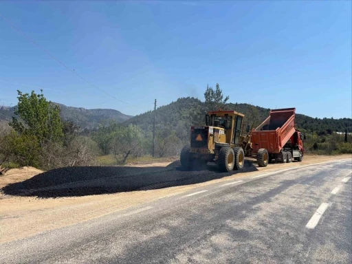 Bilecik&rsquo;te tehlikeli yol genişletildi
