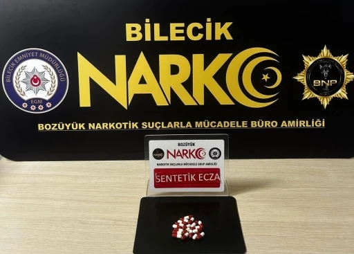 Bilecik&rsquo;te uyuşturucu operasyonu: 2 g&ouml;zaltı
