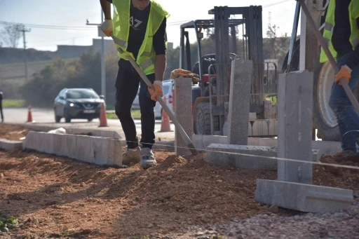 Bilecik&rsquo;te yıllardır beklenen kaldırım &ccedil;alışması tamamlandı
