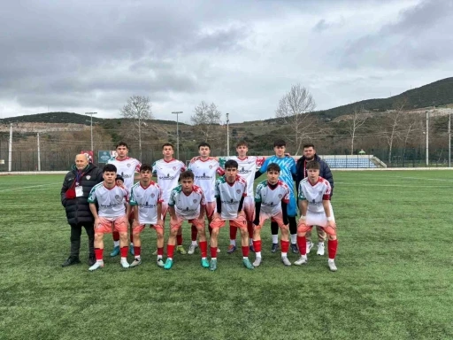 Bilecik U18 Gen&ccedil;ler Ligi&rsquo;nde 4&rsquo;&uuml;nc&uuml; hafta geride kaldı

