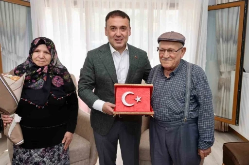 Bilecik Valisi Sözer şehit ailesi ile bir araya geldi
