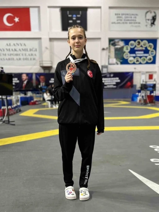 Bilecikli taekwondocu T&uuml;rkiye Finalleri&rsquo;ne y&uuml;kseldi
