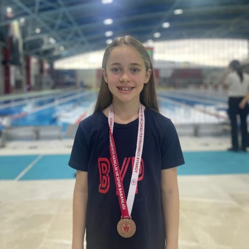 Bilecikli y&uuml;z&uuml;c&uuml;lerden Eskişehir&rsquo;de derece
