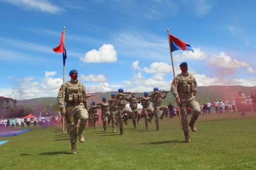 Bing&ouml;l&rsquo;de 19 Mayıs coşkusu yaşandı
