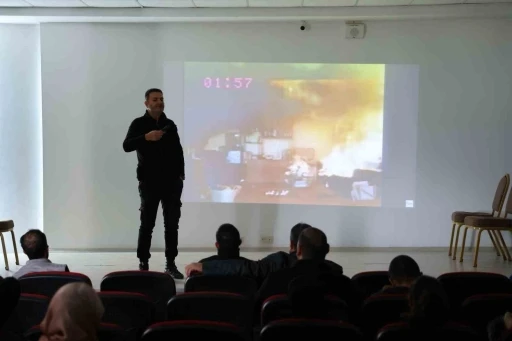 Bingöl’de dezavantajlı bireylere yangın ve afet farkındalık eğitimi verildi
