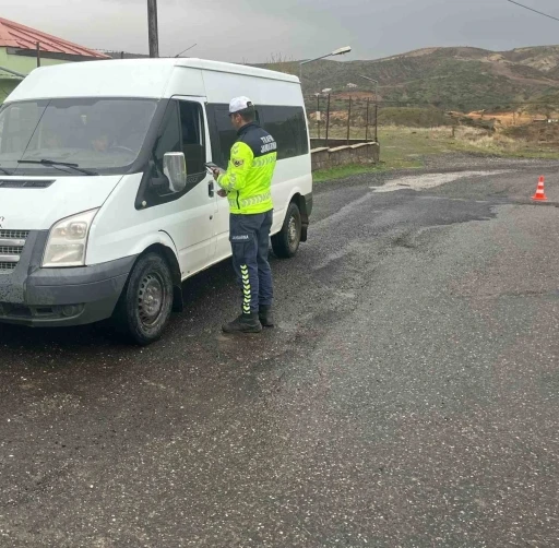 Bingöl’de okul servisleri denetlendi
