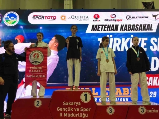 Bing&ouml;ll&uuml; sporcular 8 madalya kazandı
