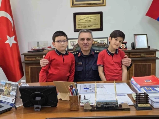 Bir g&uuml;nl&uuml;ğ&uuml;ne Yozgat İl Jandarma Komutanı oldular
