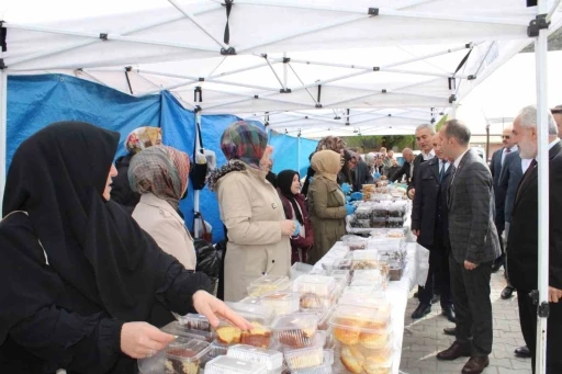 Bir il&ccedil;e 7 yıldır yatağa bağımlı olan Sefa i&ccedil;in seferber oldı
