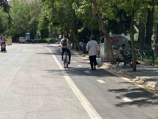 Bisiklet yolunda tam alışamadık
