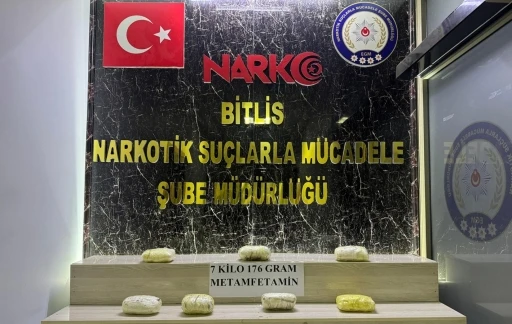 Bitlis’te 7 kilo 176 gram metamfetamin ele geçirildi

