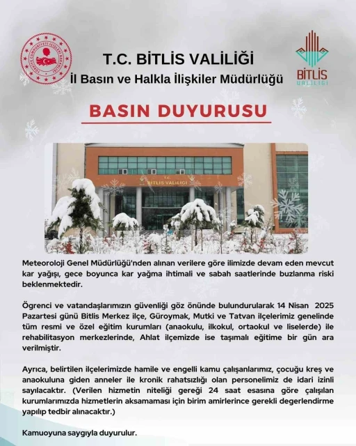 Bitlis’te eğitime kar engeli
