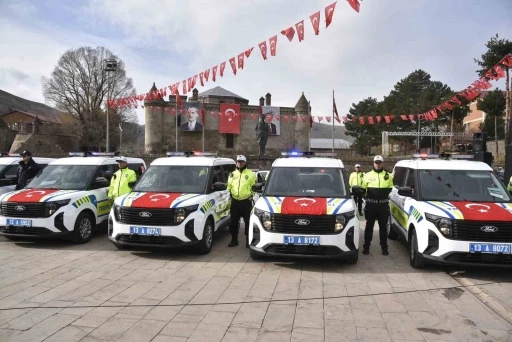 Bitlis’te güvenlik güçlerinin araç filosu güçlendirildi
