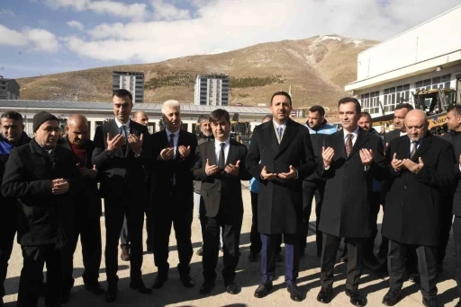 Bitlis&rsquo;te karla m&uuml;cadele toplantısı ger&ccedil;ekleştirildi
