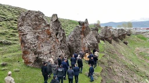 Bitlis’teki &quot;Nemrut’un develeri&quot; koruma altına alınacak

