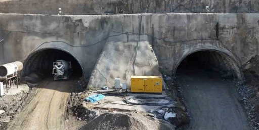 Bitlis, Van ve Diyarbakır arasında ulaşımın konforunu artıracak projeler hızla sürüyor
