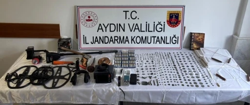Bizans ve Roma dönemlerine ait tarihi eserler ele geçirildi
