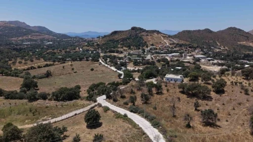 Bodrum&rsquo;da 125 bin metrekarelik beton yol ve parke &ccedil;alışması
