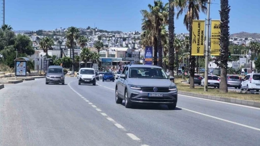 Bodrum&rsquo;da 25 binden fazla ara&ccedil; &ccedil;ıkış yaptı
