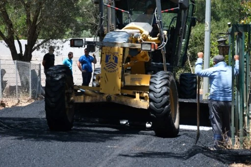 BODRUM’DA CADDE VE SOKAKLAR YENİLENİYOR