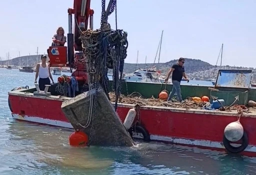 Bodrum’da tonoz temizliği sürüyor
