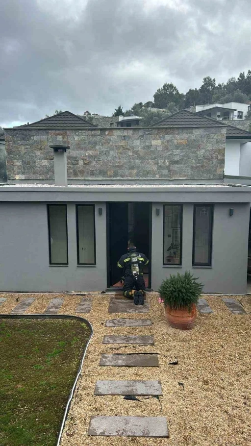 Bodrum&rsquo;da villada yangın &ccedil;ıktı
