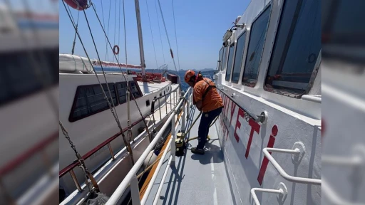 Bodrum Kalesi Açıklarında Tekne Kurtarıldı