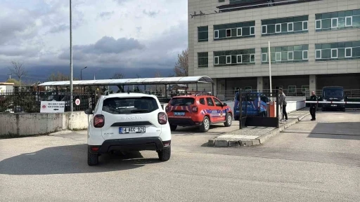Bolu Belediyesine y&ouml;nelik "nitelikli dolandırıcılık" soruşturmasında 2 tahliye
