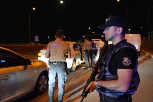 Bolu&rsquo;da 1 haftada 183 ş&uuml;pheli yakalandı

