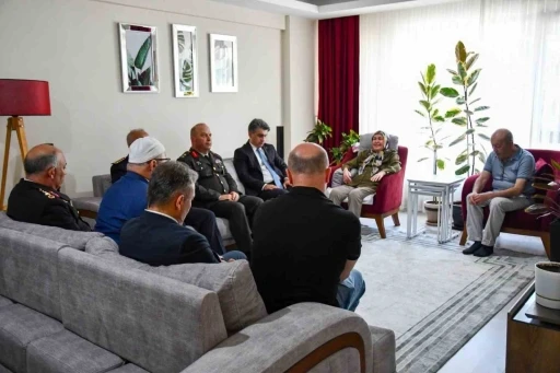 Bolu&rsquo;da 15 Temmuz şehidinin ailesine vefa ziyareti
