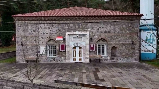 Bolu&rsquo;da 500 yıllık cami, ilk g&uuml;nk&uuml; ihtişamını koruyor
