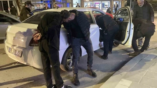 Bolu&rsquo;da alacak verecek kavgasında silahlar konuştu
