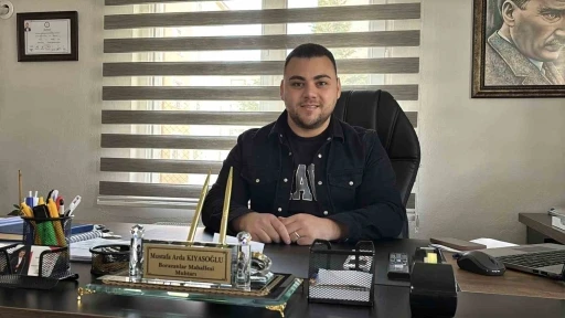 Bolu&rsquo;da eski muhtara kayıp bilgisayar i&ccedil;in zimmet davası: "Kırıldı &ccedil;&ouml;pe attım" dedi
