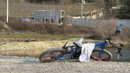 Bolu&rsquo;da g&ouml;lette boğulan 13 yaşındaki Tanju okulunda dualarla anıldı
