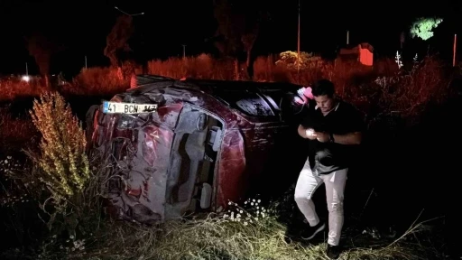 Bolu&rsquo;da kontrolden &ccedil;ıkan otomobil takla attı: 2 yaralı
