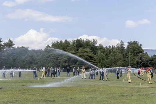Bolu’da orman yangını ekipleri kıyasıya yarıştı: En hızlı ekip Dörtdivan’dan çıktı
